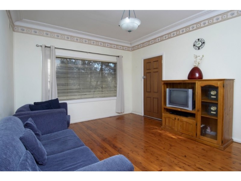 16 Hopkins Street, Wentworthville NSW 2145