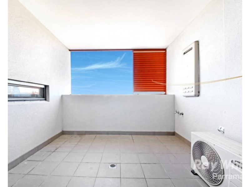 1404/6-10 Charles Street, Parramatta NSW 2150