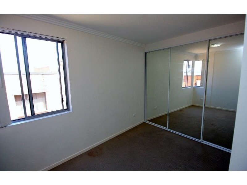 20/52 Station Street East, Harris Park NSW 2150