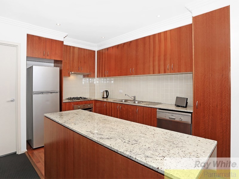 14/4-10 Benedict Court, Holroyd NSW 2142