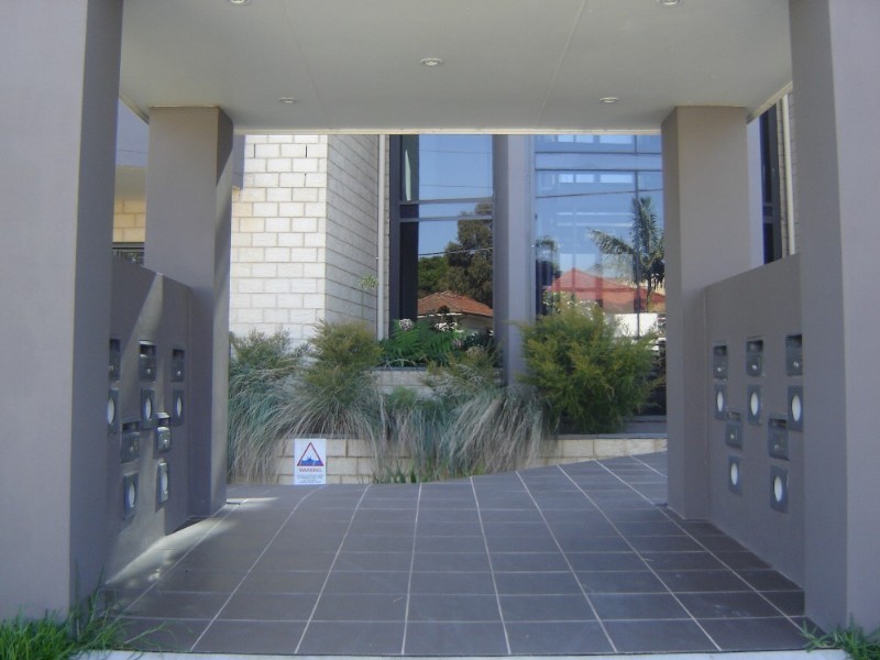 8/81-83 Bangor Street, Guildford NSW 2161