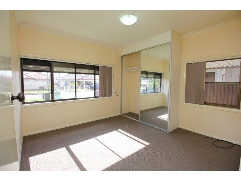 22 Robertson Street, Merrylands NSW 2160