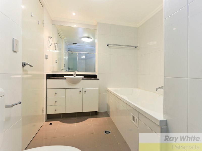 175/13-15 Hassall Street, Parramatta NSW 2150