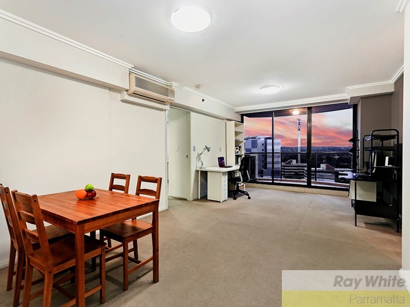 175/13-15 Hassall Street, Parramatta NSW 2150