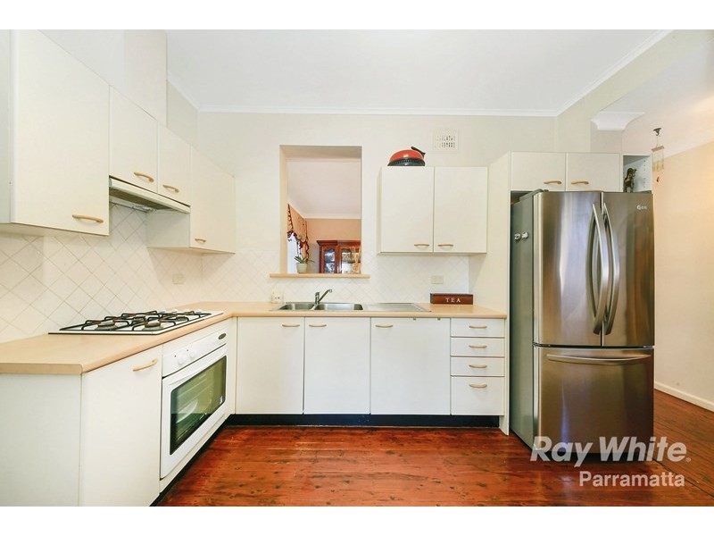 4 Greens Avenue, Oatlands NSW 2117