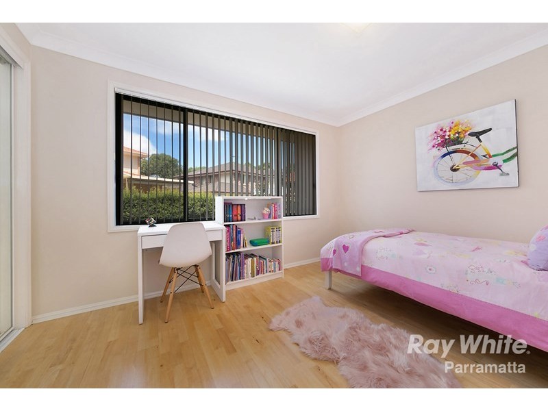 21 Black Wattle Circuit, Northmead NSW 2152
