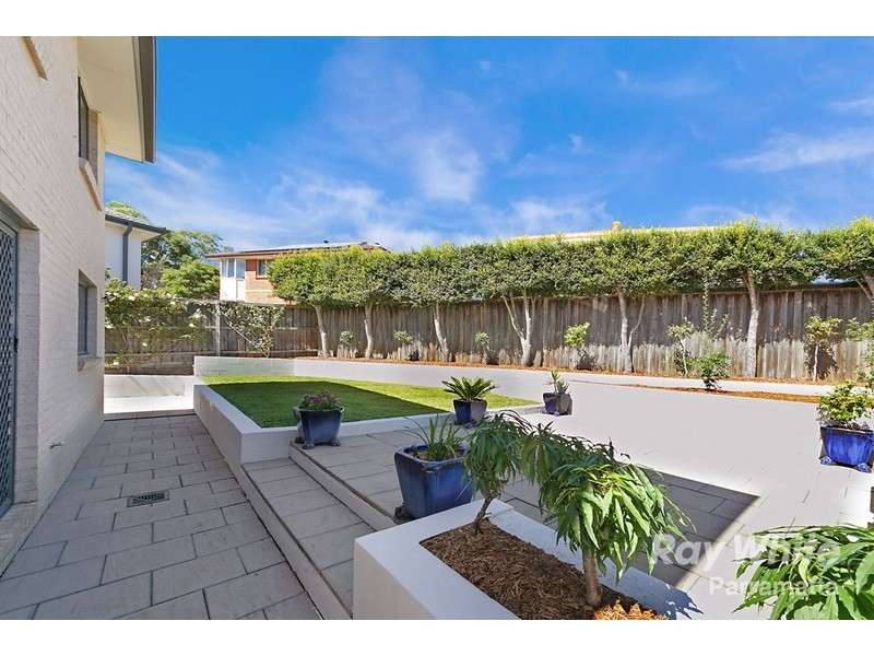 21 Black Wattle Circuit, Northmead NSW 2152