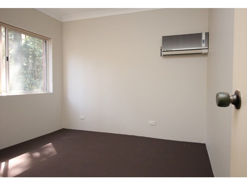 18/15 Pye Street, Westmead NSW 2145