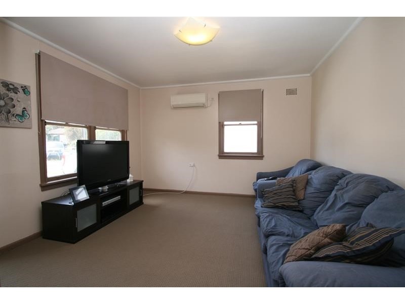 33 Cedar Crescent, St Marys NSW 2760