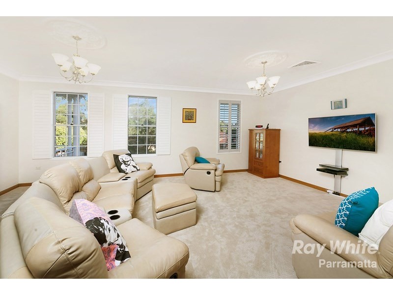 7 Blairgowie Place, Oatlands NSW 2117