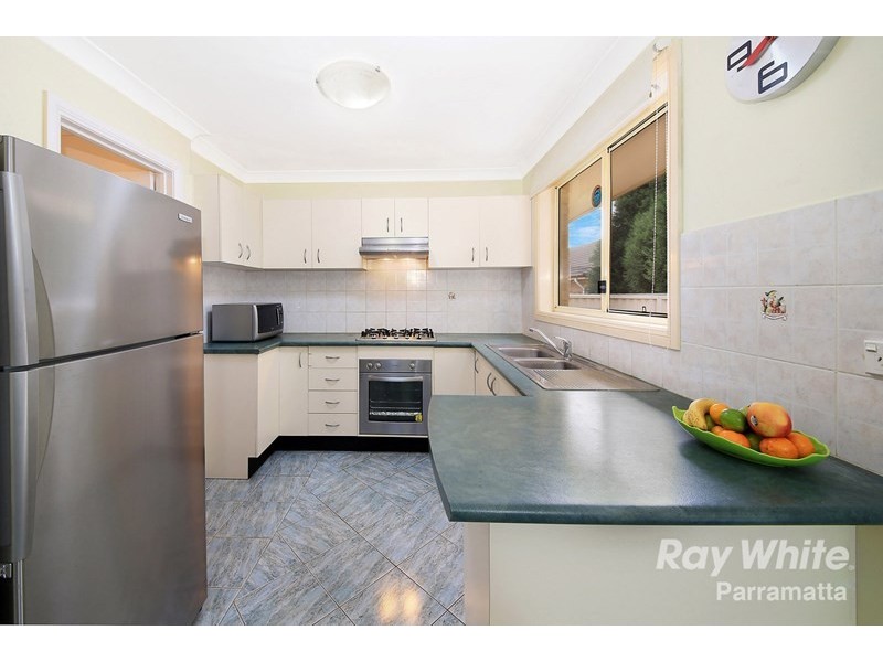 6/31-33 Tungarra Road, Girraween NSW 2145