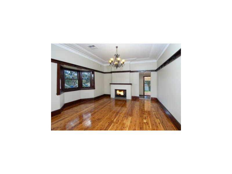 28 Bridge Road, Westmead NSW 2145