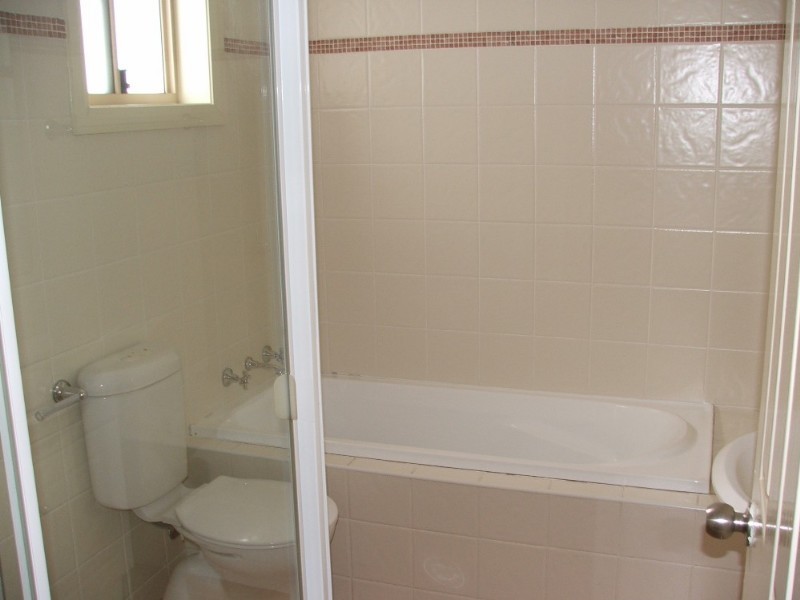 1/50 Stapleton Street, Wentworthville NSW 2145