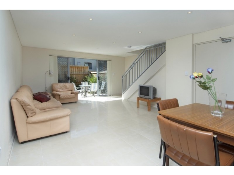 7/4-8 Waugh Avenue, North Parramatta NSW 2151