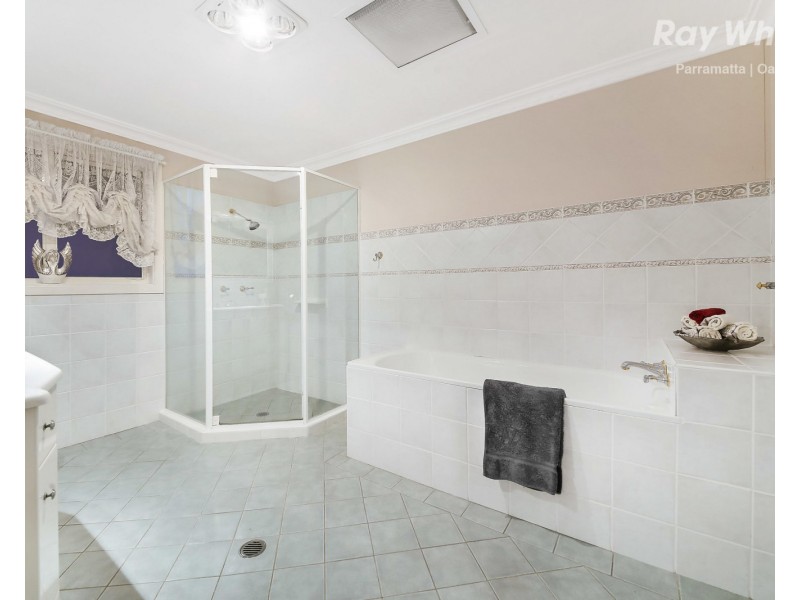 4 Alkira Road, Carlingford NSW 2118