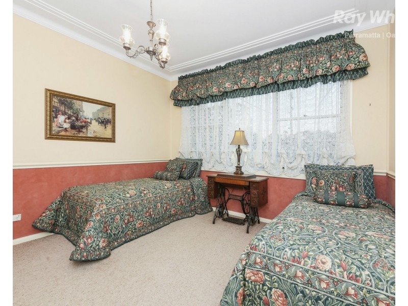 4 Alkira Road, Carlingford NSW 2118