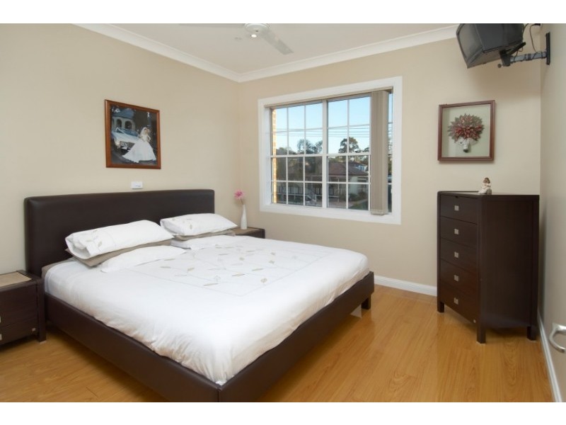 3 Lewis Street, South Wentworthville NSW 2145