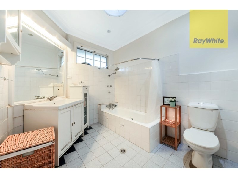 2 Alanas Avenue, Oatlands NSW 2117