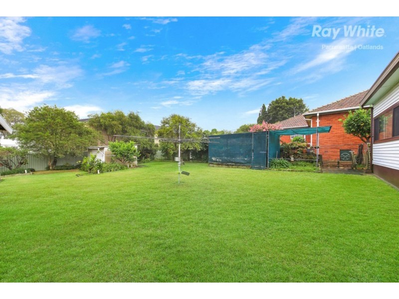 27 Bettington Road, Oatlands NSW 2117