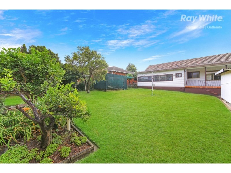 27 Bettington Road, Oatlands NSW 2117