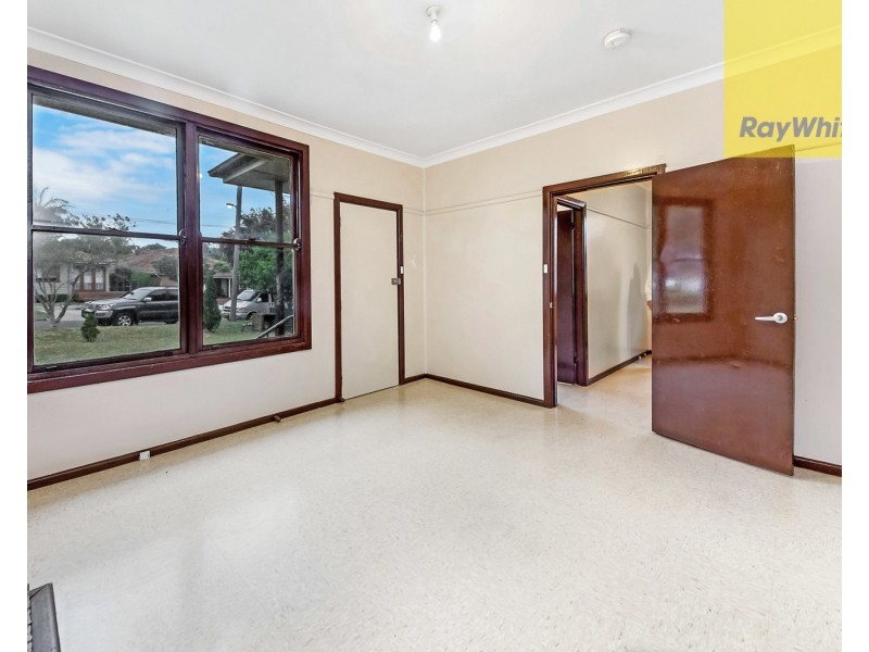 7 Griffiths Street, Ermington NSW 2115