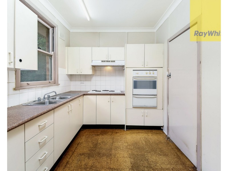 40 Alanas Avenue, Oatlands NSW 2117