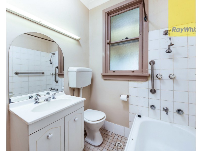 40 Alanas Avenue, Oatlands NSW 2117