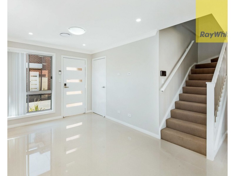 12 Sonoran Glade (AKA 266 Rooty Hill Rd), Plumpton NSW 2761