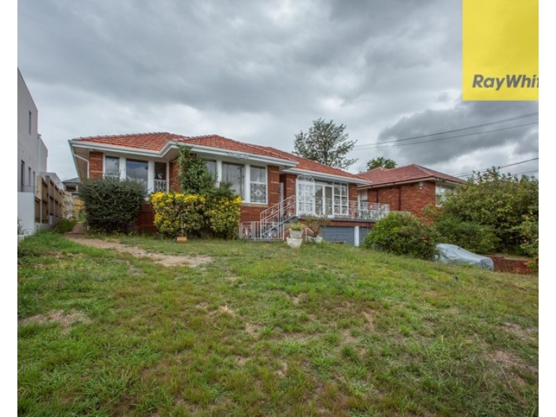 9 Lind Avenue, Oatlands NSW 2117