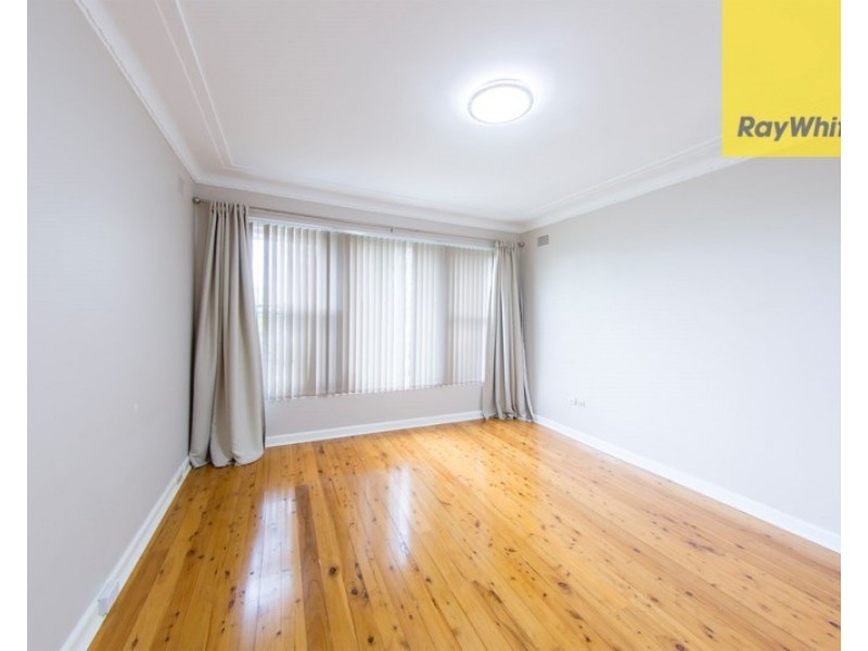 9 Lind Avenue, Oatlands NSW 2117