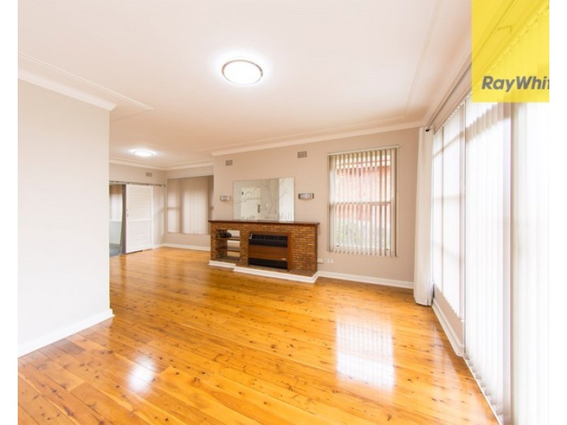 9 Lind Avenue, Oatlands NSW 2117