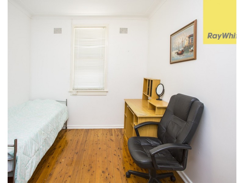 1 Gladys Crescent, Seven Hills NSW 2147