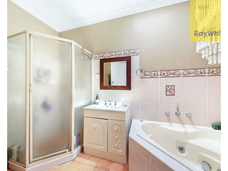 4 Paul Crescent, South Wentworthville NSW 2145