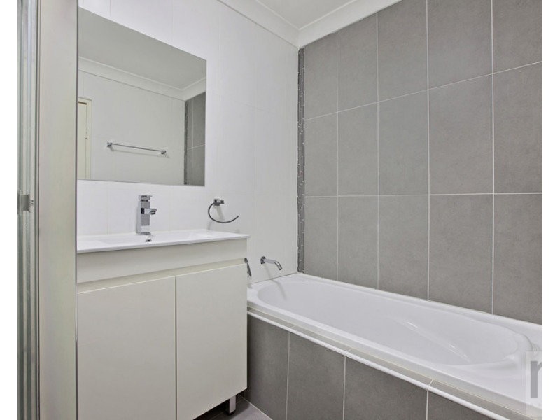 2/59 Marian Street, Guildford NSW 2161