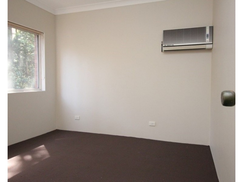 18/15 Pye Street, Westmead NSW 2145