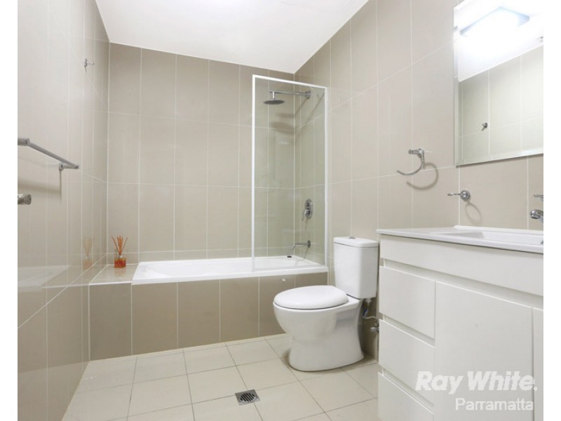 207/6-10 Charles Street, Parramatta NSW 2150