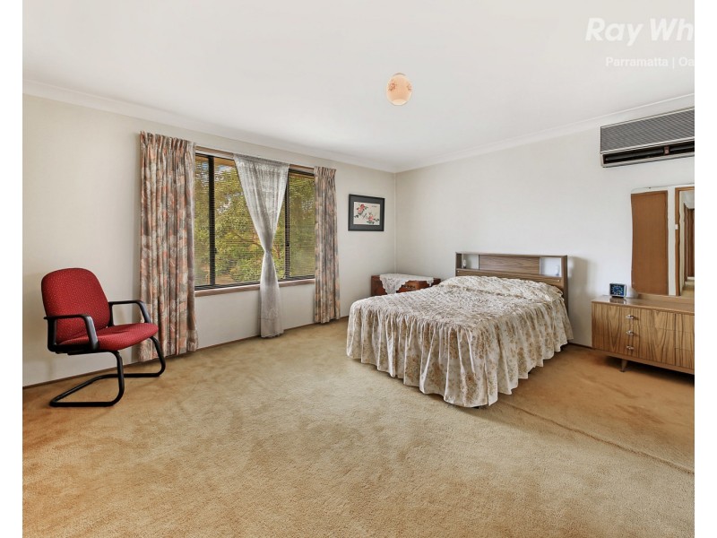 36 Pye Street, Westmead NSW 2145