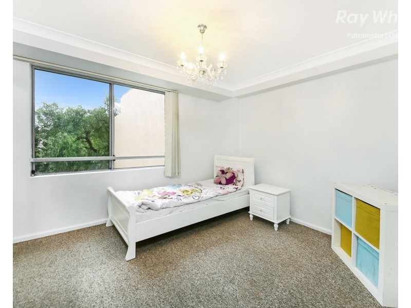 303/33-35 Cowper Street, Parramatta NSW 2150