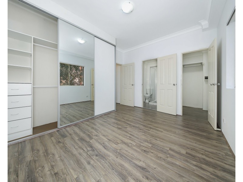 D13/88 Marsden Street, Parramatta NSW 2150