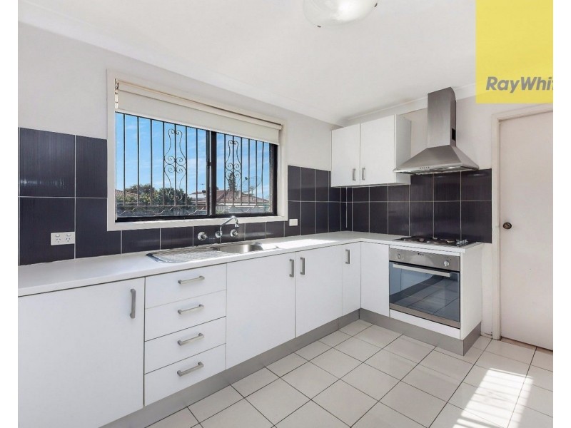 17 Hornet Street, Greenfield Park NSW 2176