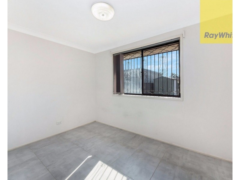 17 Hornet Street, Greenfield Park NSW 2176