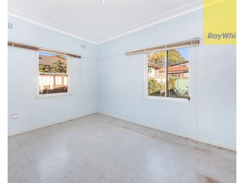 10 Booth Street, Westmead NSW 2145