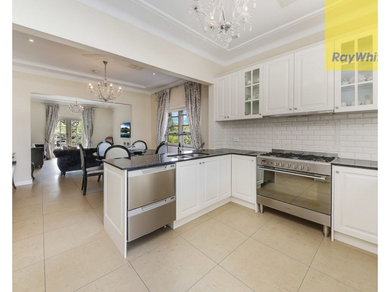 6 Gollan Avenue, Oatlands NSW 2117