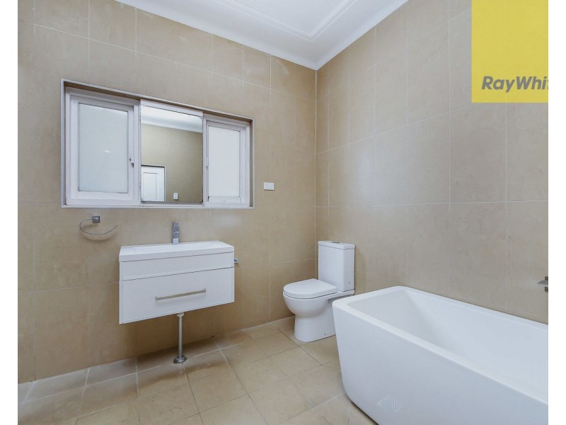 6 Gollan Avenue, Oatlands NSW 2117