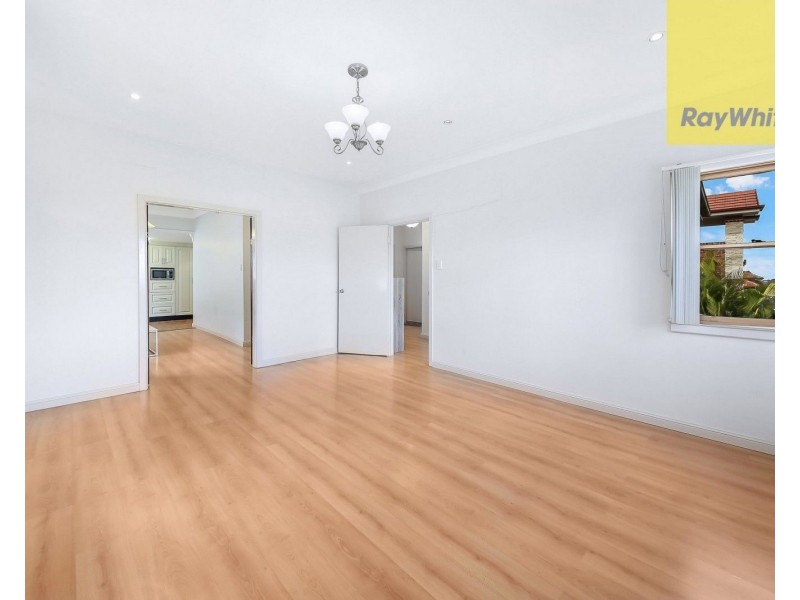 111 Smith Street, Pendle Hill NSW 2145