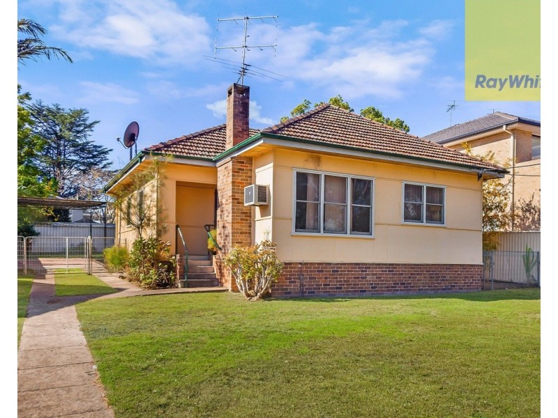 64 Redbank Road, Northmead NSW 2152