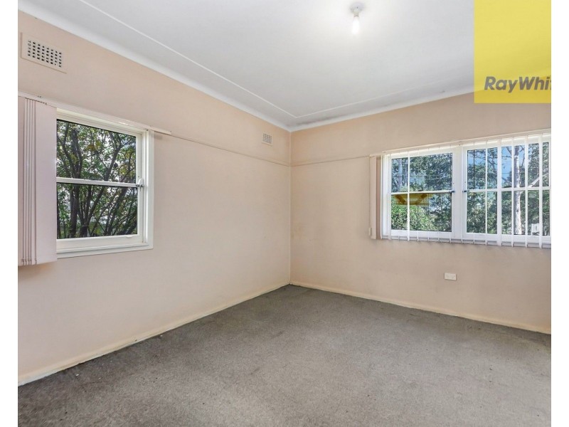 64 Redbank Road, Northmead NSW 2152