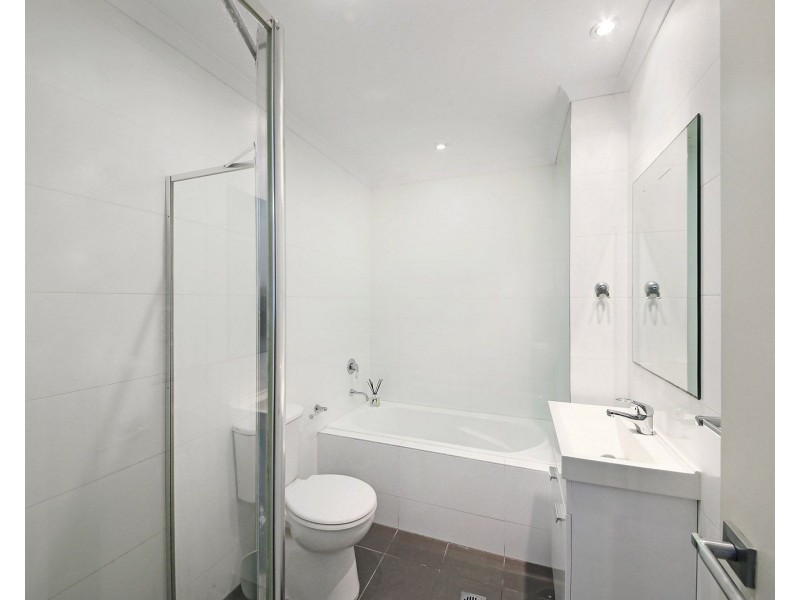 24/29-33 DARCY Road, Westmead NSW 2145