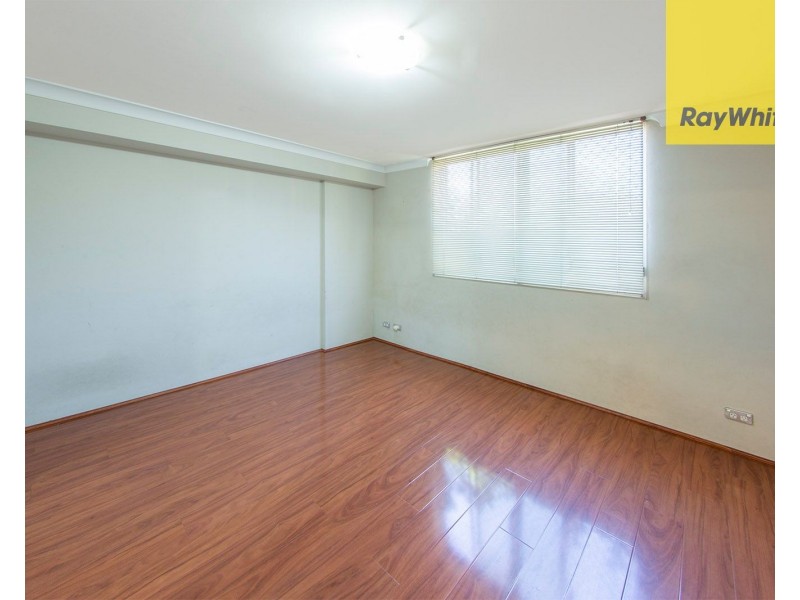 4/18 Sorrell Street, Parramatta NSW 2150