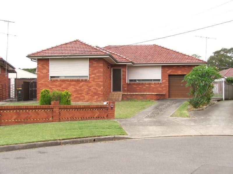 42 Serpentine Street, Merrylands West NSW 2160